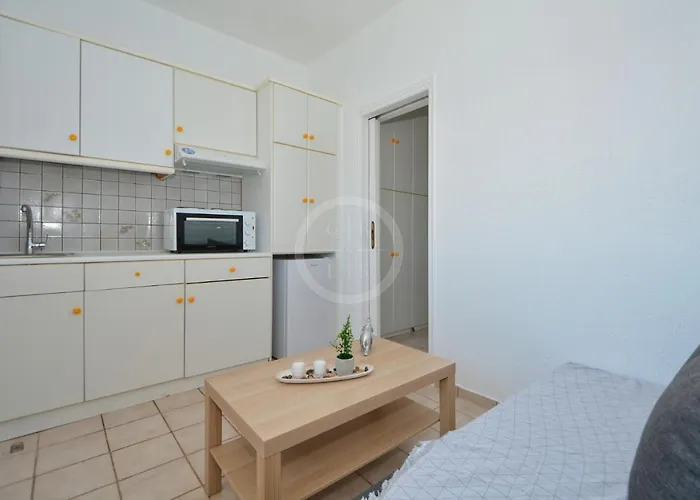 Apartment Ifigeneia *