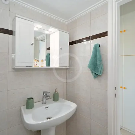 Apartment Ifigeneia *